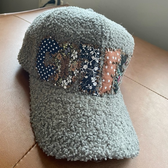 Custom Hats: hand stitched by Maria @ Firefashion - Picture 3 of 6